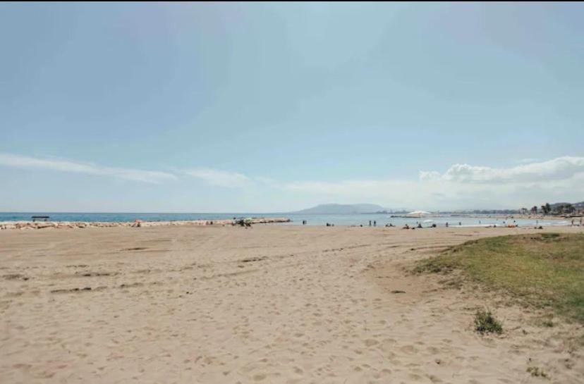 La Playa De El Palo Apartman Málaga Kültér fotó